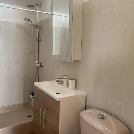 Maison Bretonne Avec Jardin, 2 Chambres, Centre De Perros-guirec, Proche Plages Et Commerces - Fr-1-368-385